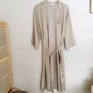 🍂3 for $25🍂 Ardene Beige Satin Kimono Robe